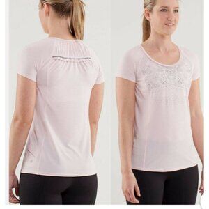 3 Lululemon RUN Wild Short Sleeve Tech Tees  reflective Blush/Gray/Dark Gray Sz6